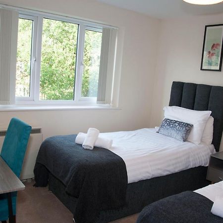 Watford Gemini - Thanet House, Nr Watford Metropolitan, M1,M25 Екстер'єр фото