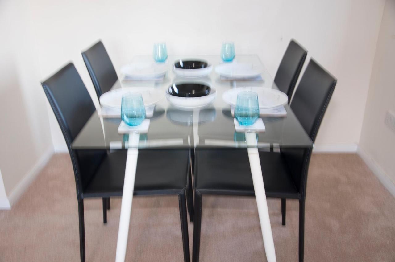 Watford Gemini - Thanet House, Nr Watford Metropolitan, M1,M25 Екстер'єр фото